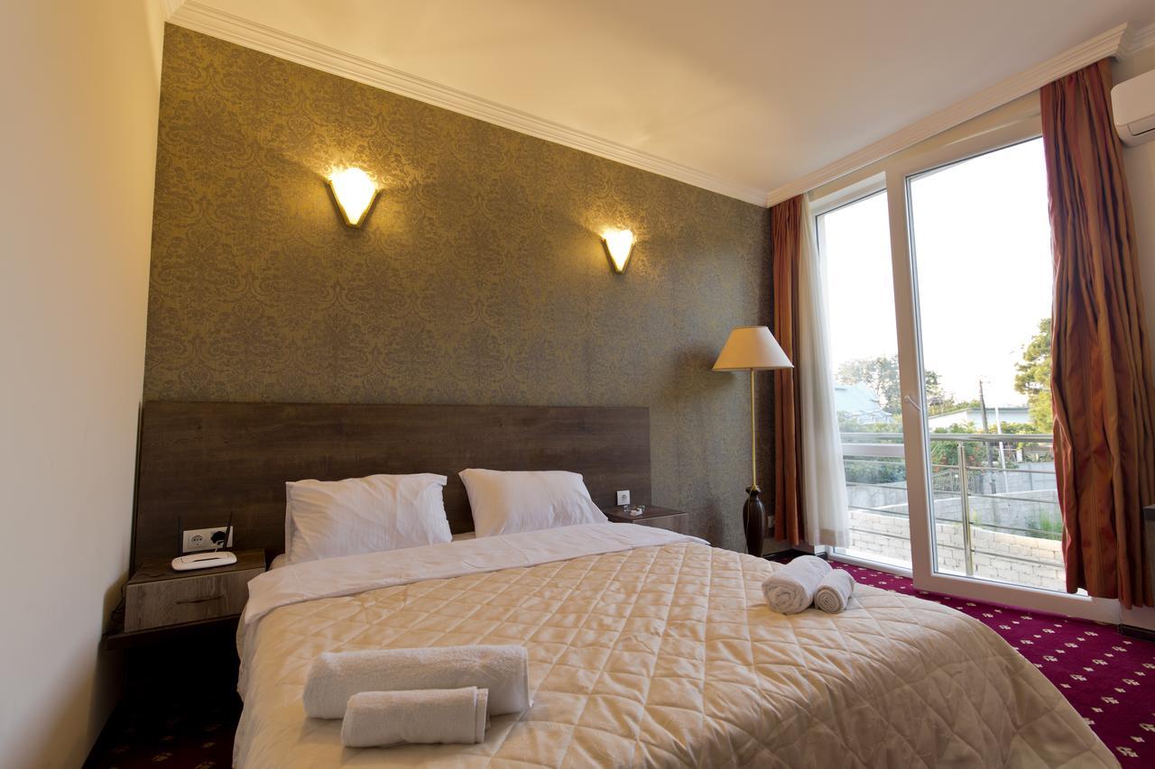 Orange Hotel Gonio Dış mekan fotoğraf