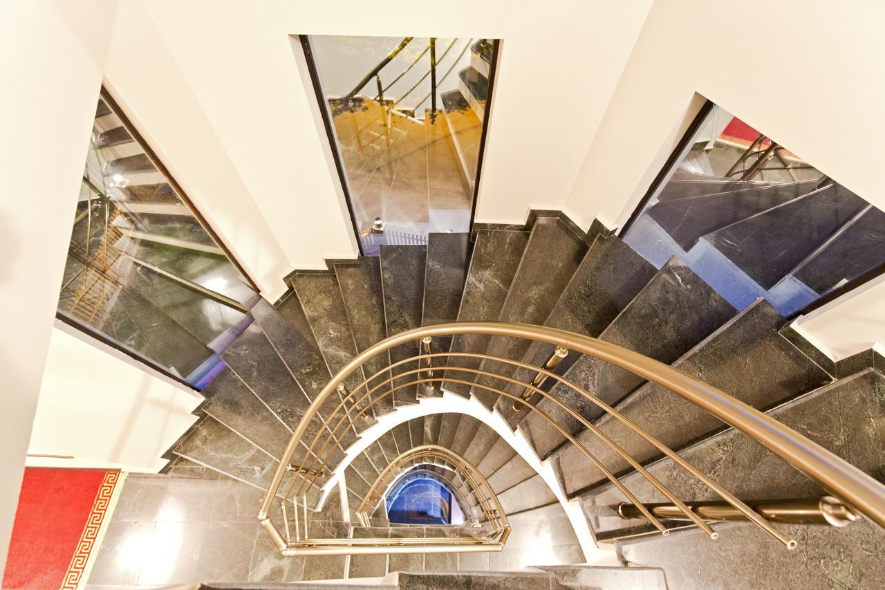 Orange Hotel Gonio Dış mekan fotoğraf