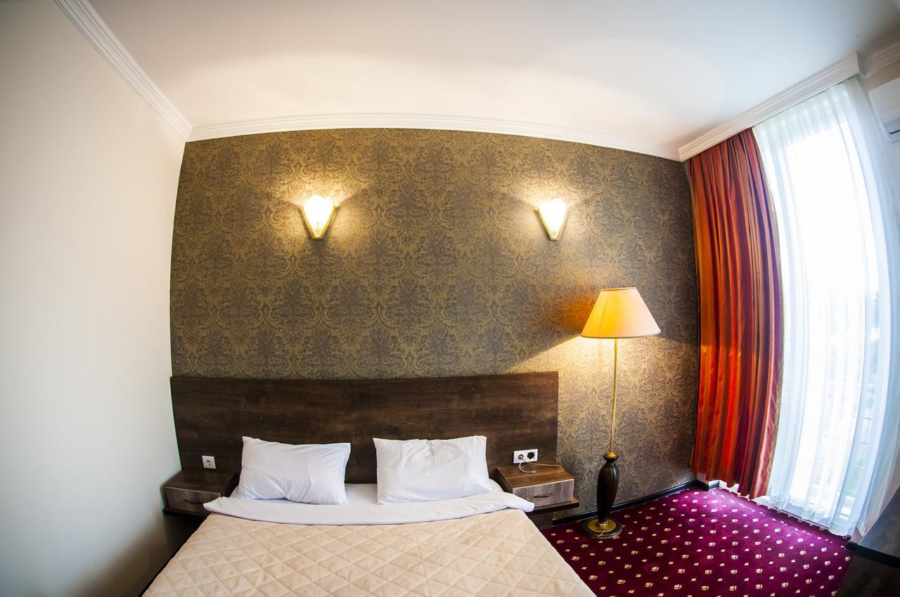 Orange Hotel Gonio Dış mekan fotoğraf