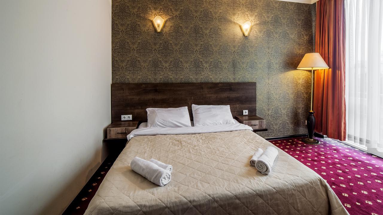Orange Hotel Gonio Dış mekan fotoğraf