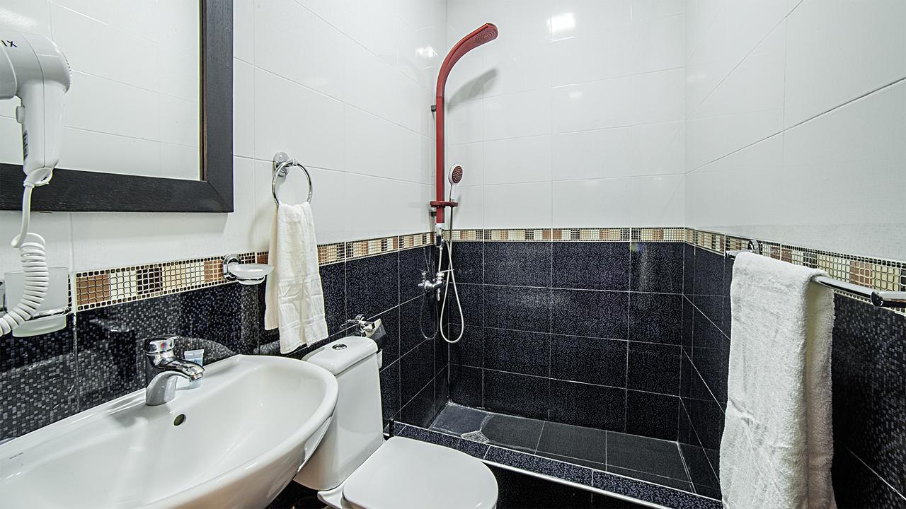 Orange Hotel Gonio Dış mekan fotoğraf